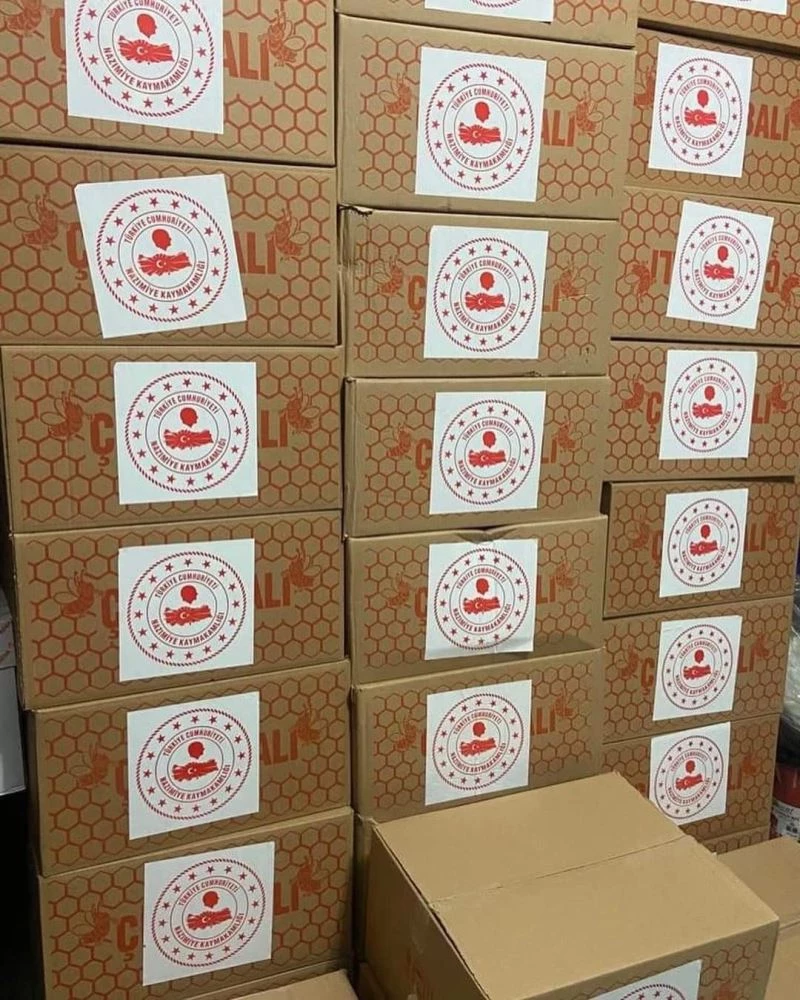 Tunceli’de 225 ihtiyaç sahibi aileye koli yardımı
