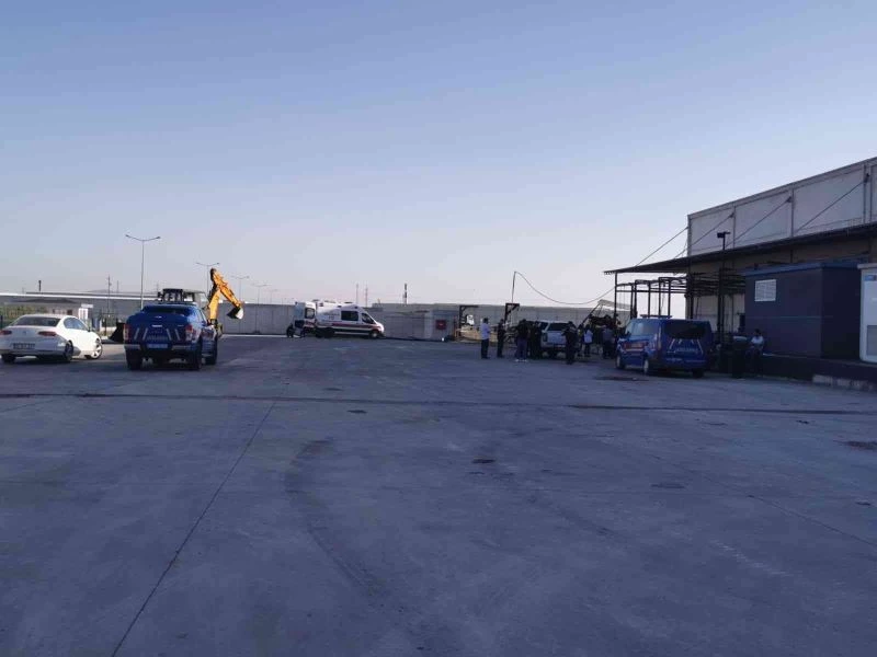 Akhisar Zeytin OSB’de atık pis su havuzuna düşen işçi hayatını kaybetti
