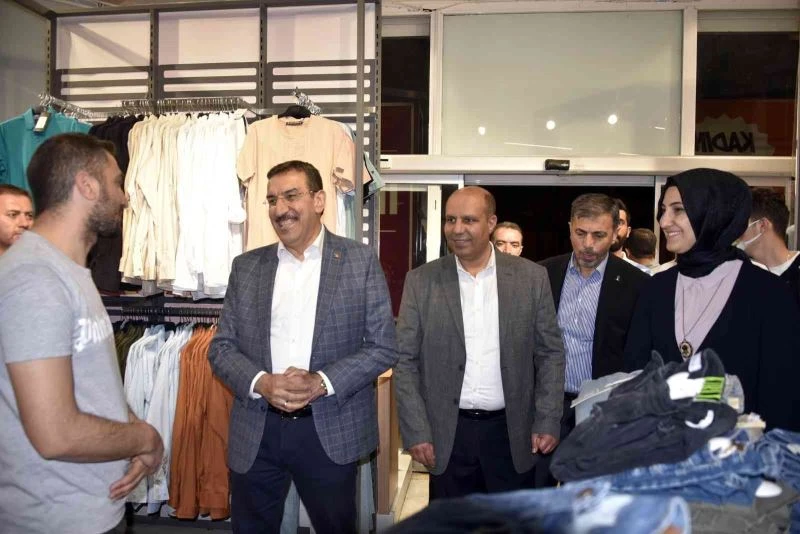 Eski Bakan Tüfenkci: ’Ramazan aynı zamanda helalleşme, kucaklaşma ve bağlarımızı kuvvetlendirme ayı olacak’’
