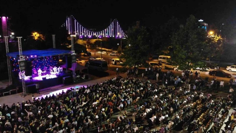 Çarşamba’da “Enderun Teravih ve Cumhur Müezzinliği”
