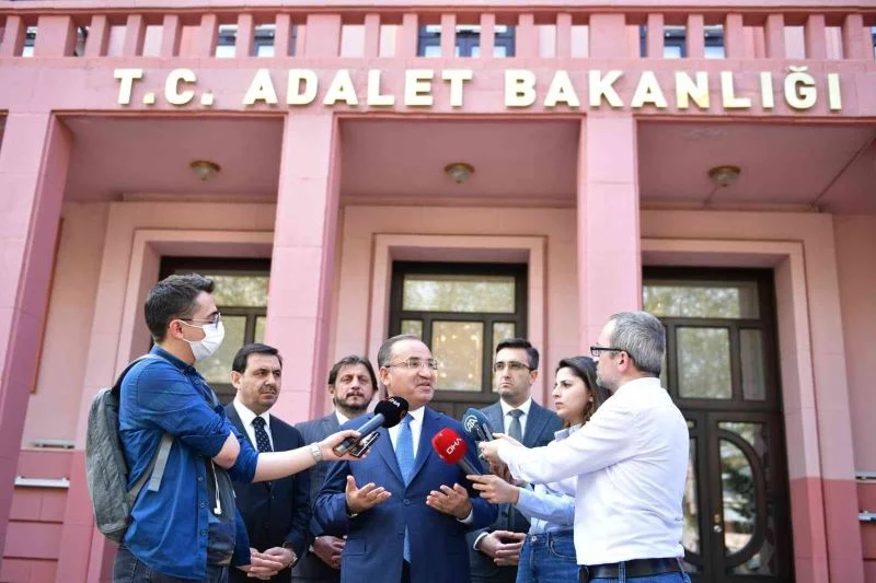 Bakan Bozdağ: “Ne ABD’nin ne de başka bir ülkenin Türkiye’nin yargılaması ile ilgili söz söylemeye hakkı yoktur”