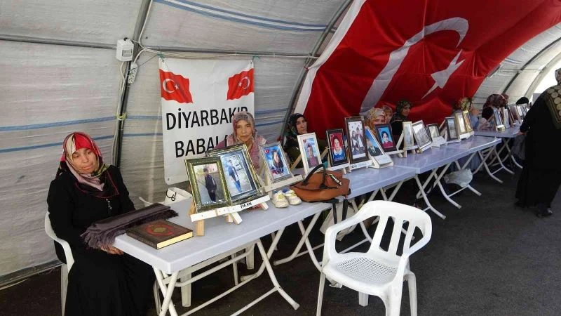 Ailelerin direnişi 966’ncı gününde
