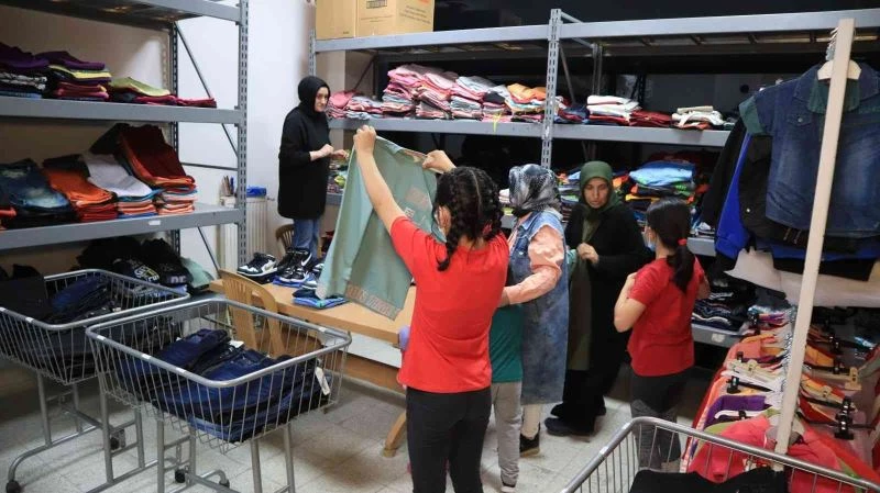 Bayramlıklar Düzce Belediyesinden
