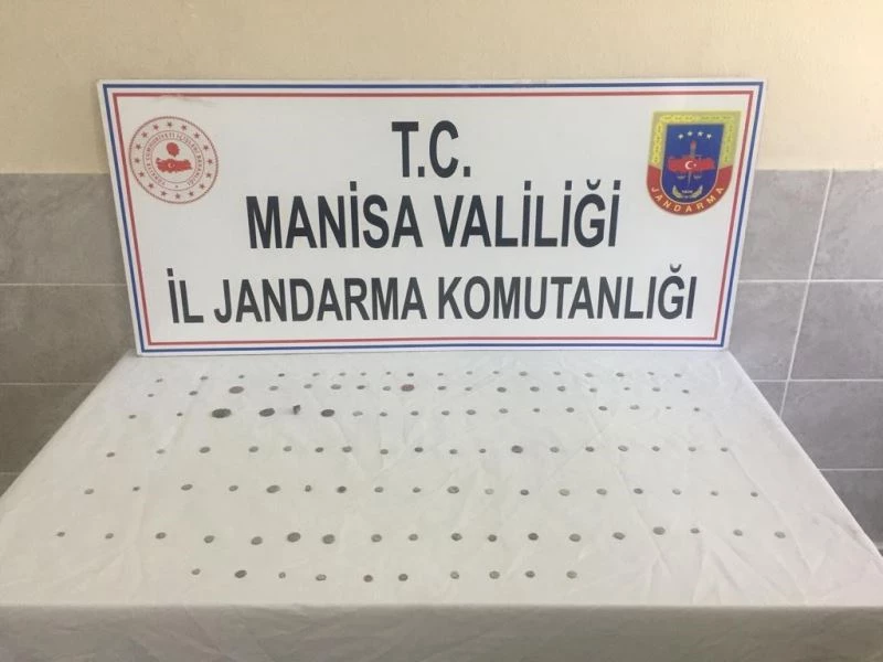 Takside tarihi eserlerle yakalandı
