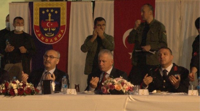 Vali Köşger’den İzmir İl Jandarma Komutanlığına ’milli değer’ övgüsü
