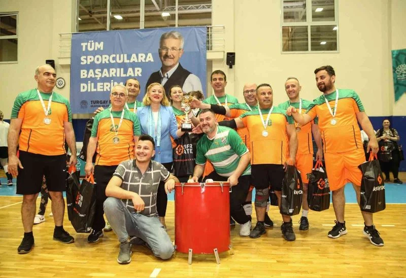 Nilüfer Belediyesi voleybol turnuvası kazananı belli oldu
