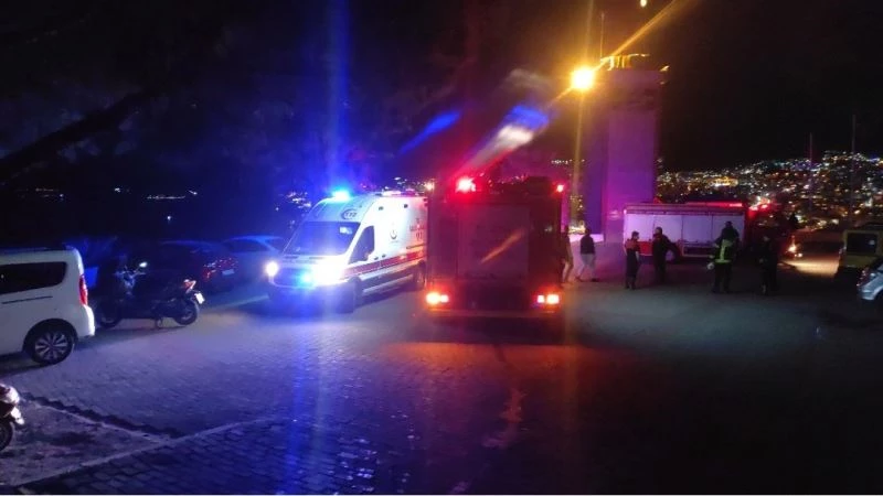 Çakmağa gaz doldururken birbirlerini yaktılar
