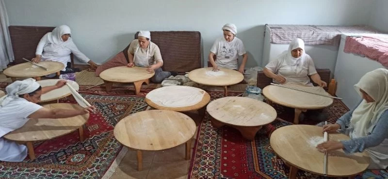 Devrek’in meşhur beyaz baklavası bayrama hazırlanıyor
