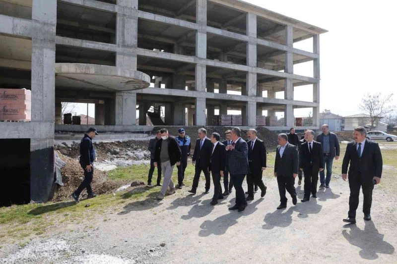 Cumayeri’ne Kur’an kursu kazandırılıyor
