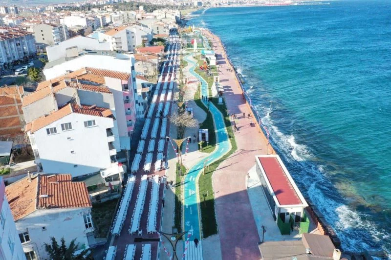 Tekirdağ’da 1 kilometrelik sahil şeridi açıldı: Atıl durumdaydı, şimdi göz kamaştırıyor

