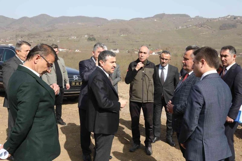 Cumayeri’nde sokak hayvanları için bakımevi yapılacak
