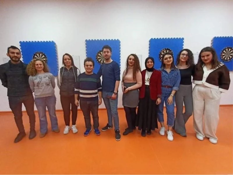 Bozüyük’te sağlık çalışanları için dart turnuvası düzenlendi
