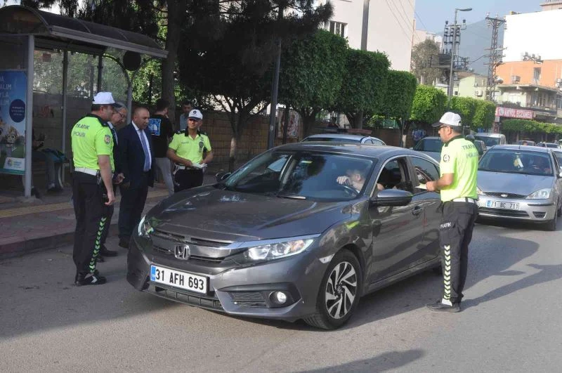Bayram öncesi yolculara emniyet kemeri uyarısı
