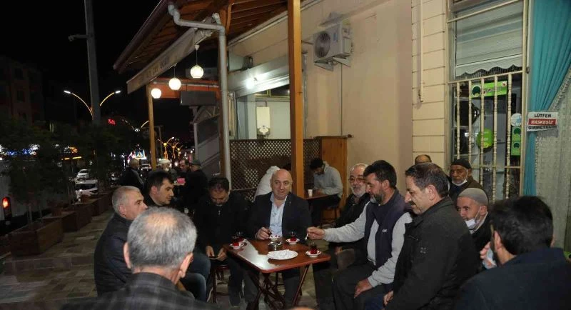 Başkan Bıyık, Ramazan’ın bereketini vatandaşlarla birlikte paylaşıyor
