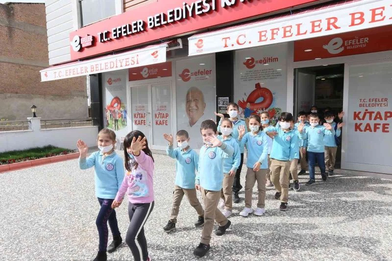 Kütüphane Haftası’nı Kitap Kafe’lerde kutladılar
