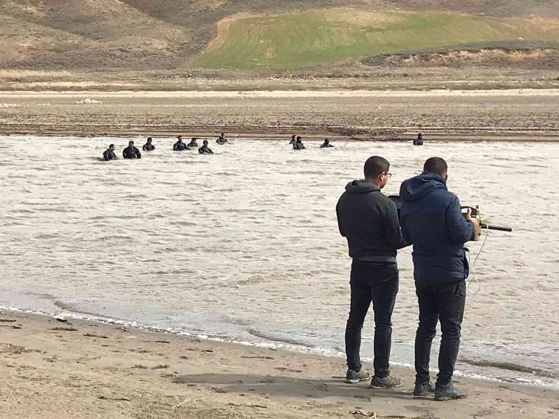 Kayıp Hasan Aydoğan, ’Su Altı Tarama Cihazları’ ile aranıyor
