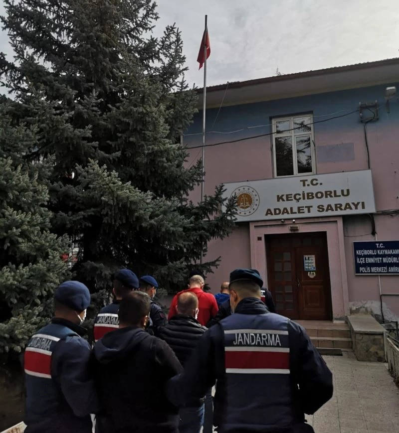 Isparta’da telefon dolandırıcıları yakalandı, 2 kişi tutuklandı
