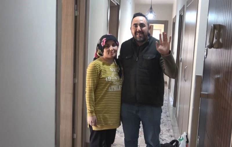 Giresun’un Dereli ilçesinde afetzedeler evlerine taşınmaya başladı
