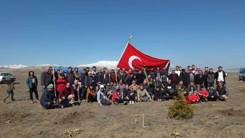 (Özel) Ağaç sevdalısı köylüler 28 yıldır bu şenlikte buluşuyor
