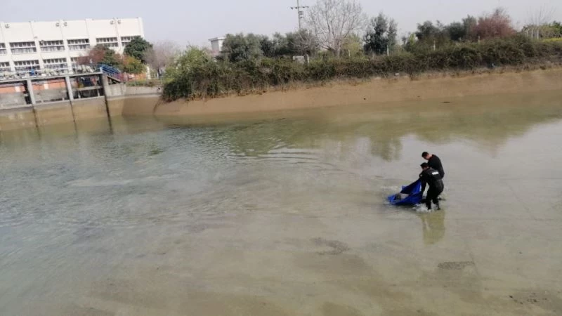 3 gündür kayıp şahıs kanalda ölü bulundu
