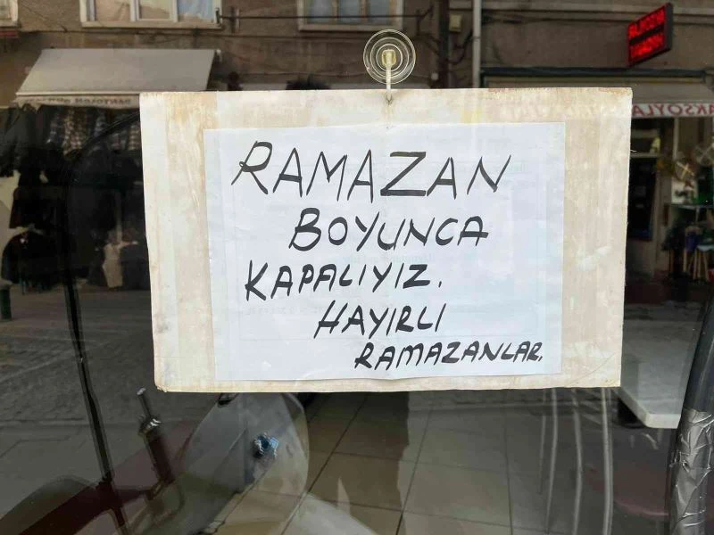Bazı lokantalar Ramazan ayı boyunca kapalı
