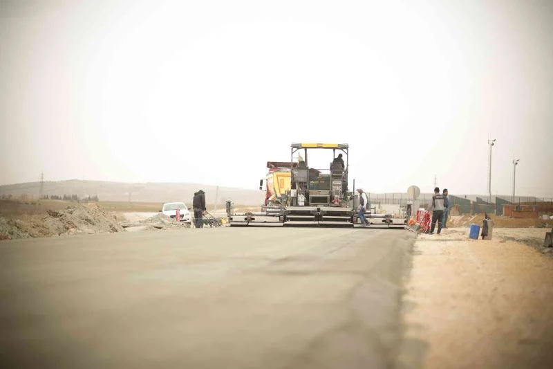 Yoncalı’da beton yol imalatı tamamlandı
