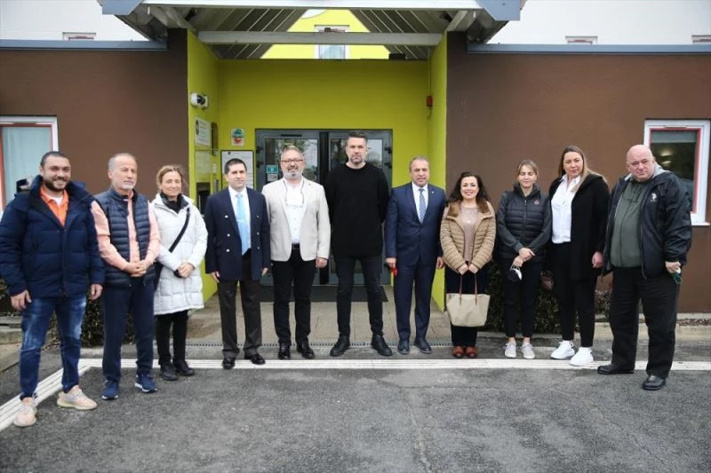 Paris Başkonsolosu Belentepe, Fransa