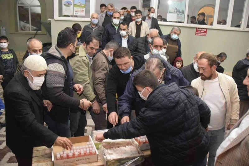 MHP İl Teşkilatı Başbuğ Türkeş için mevlit okuttu
