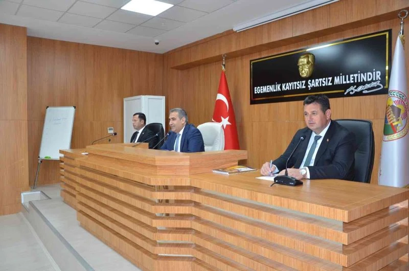 İl encümenleri seçimle belirlendi
