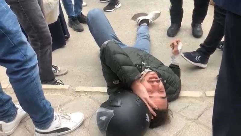 Kaza yapan motosiklet sürücüsü, ’sınava girecektim’ diye hüngür hüngür ağladı
