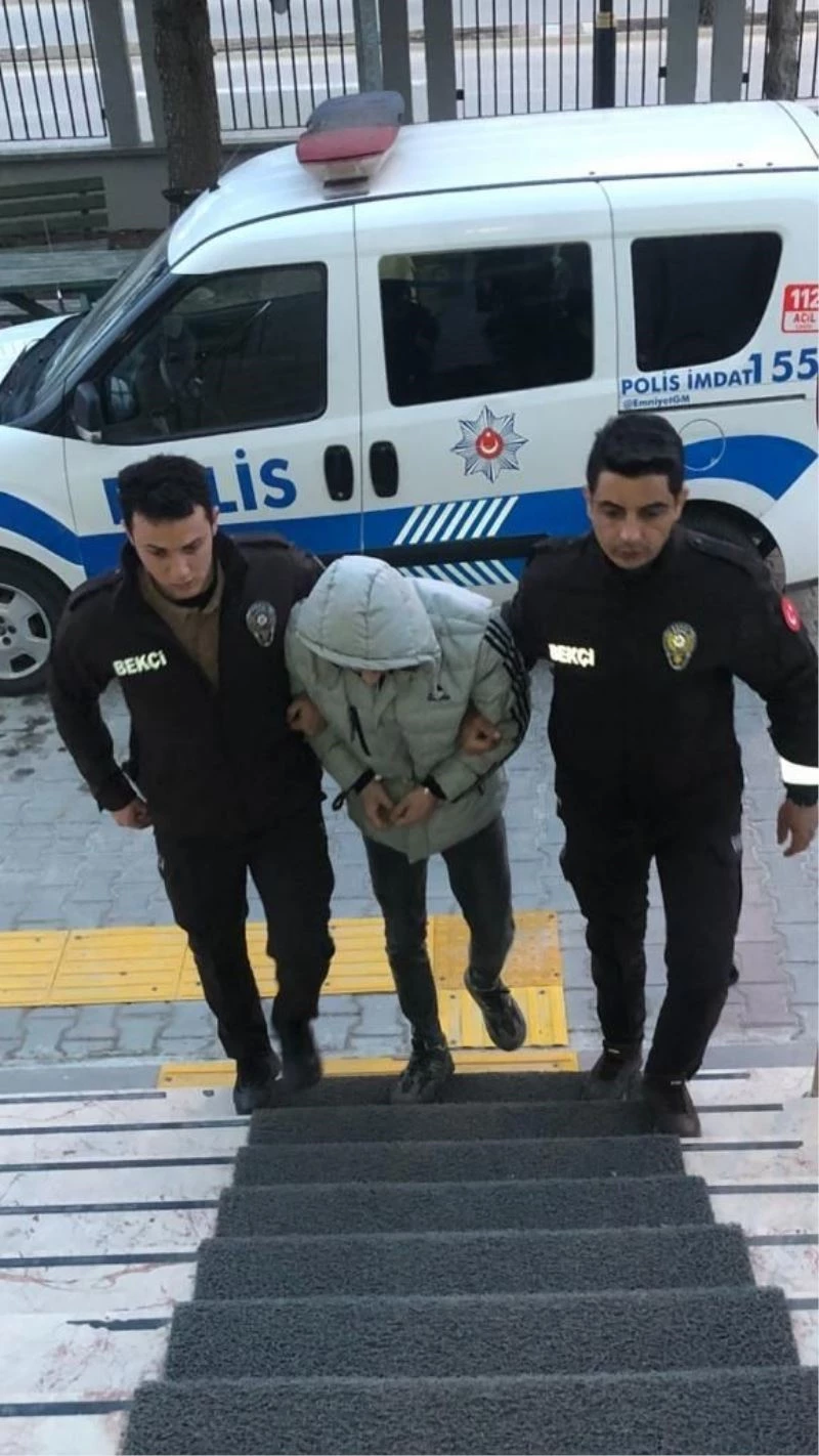 2 yıl 6 ay hapis cezasıyla aranana şahıs GBT sorgulamasında yakalandı
