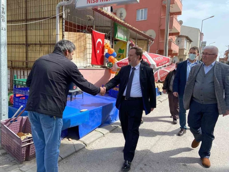 Başkan Orkan Sakarya Mahallesi’nde vatandaşlarla buluştu
