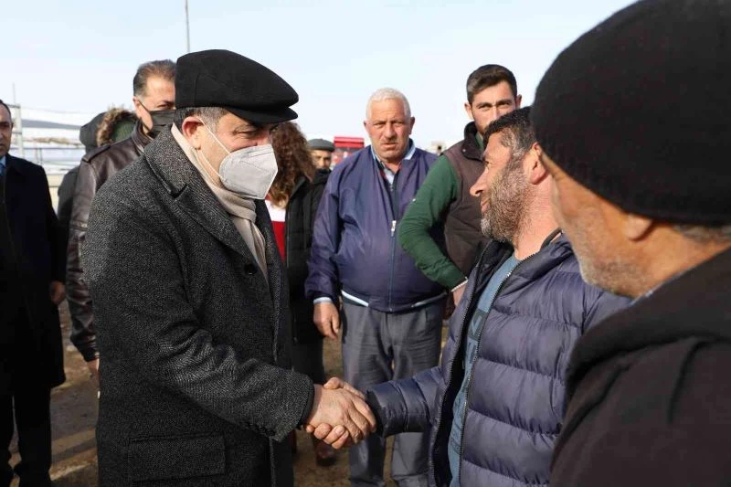 Başkan Demir, besicilerle buluştu, sorunlarını dinledi
