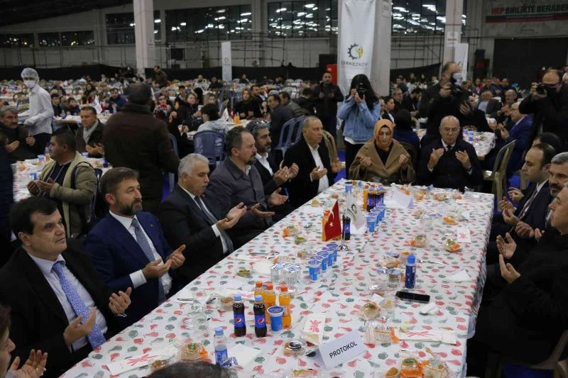 ÇTSO ailesi iftarda bir araya geldi
