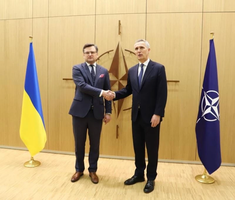 Stoltenberg: “Ukrayna’ya daha fazla destek sağlama ihtiyacını ele alacağız”
