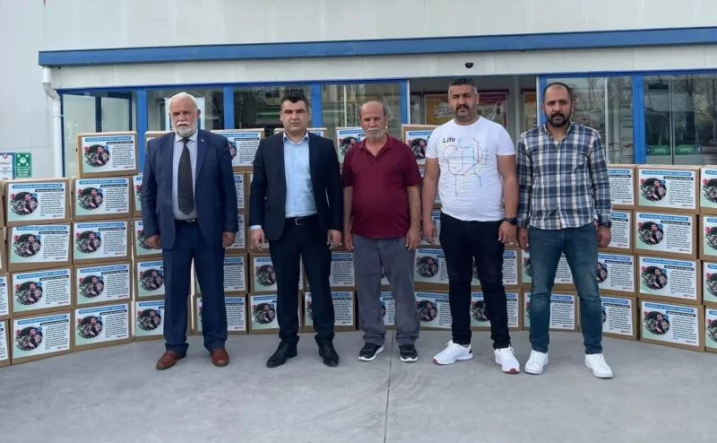 Şehit PÖH Fatih Doğan adına yardım kolileri dağıtıldı
