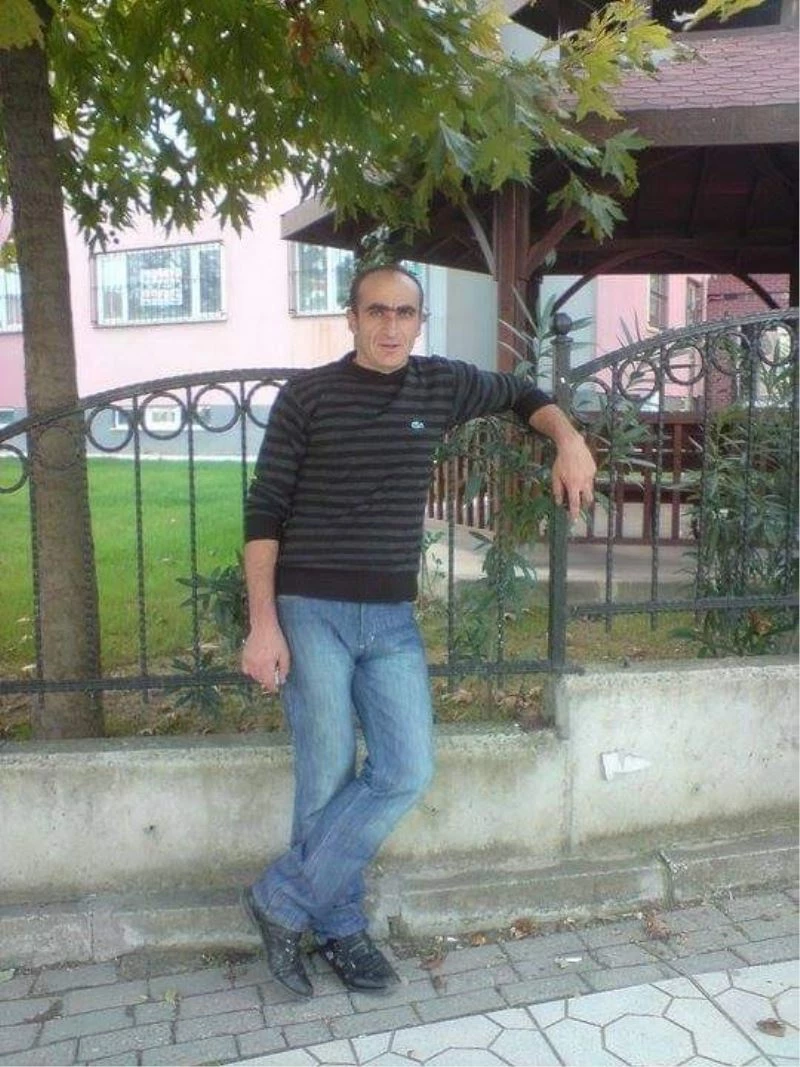 Akrabası olan komşusunu başından vurup öldürdü
