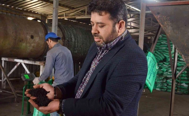 Yerin yüzlerce metre altından çıkarılan leonardit, topraklara bereket oluyor
