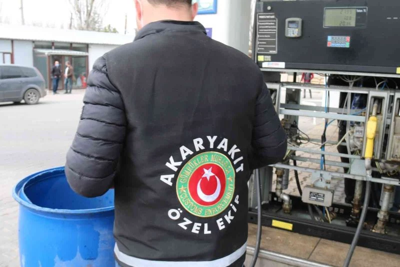 Başkentte kaçak akaryakıt satışı yapan istasyonlara operasyon
