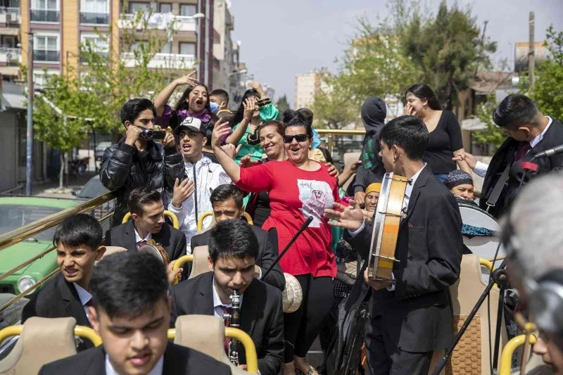 Mersin’de renkli Romanlar Günü etkinliği
