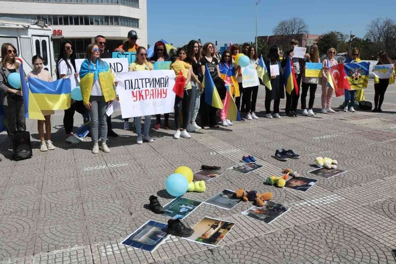 Ukraynalılar gözyaşlarıyla Samsun’dan dünyaya seslendi: 
