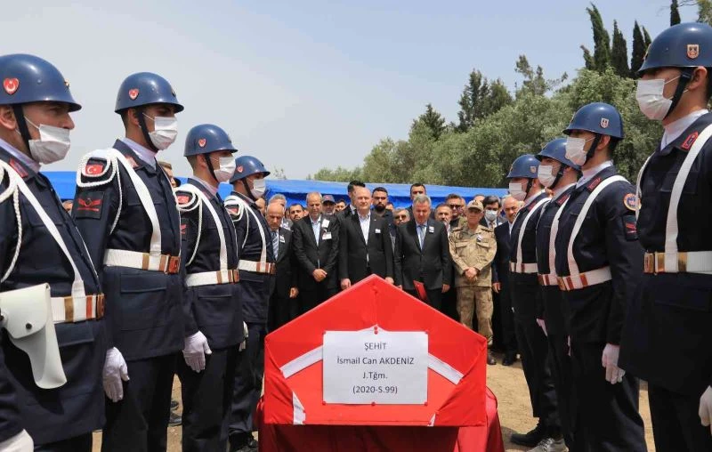 Cudi Dağı’nda şehit olan teğmen Akdeniz Adana’da toprağa verildi