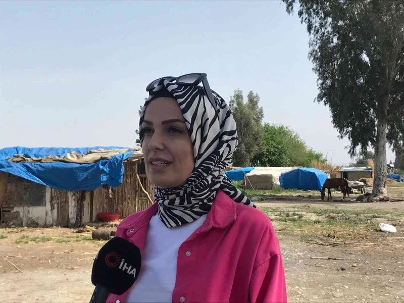 Şehit yakınlarından ihtiyaç sahibi çocuklara bayramlık
