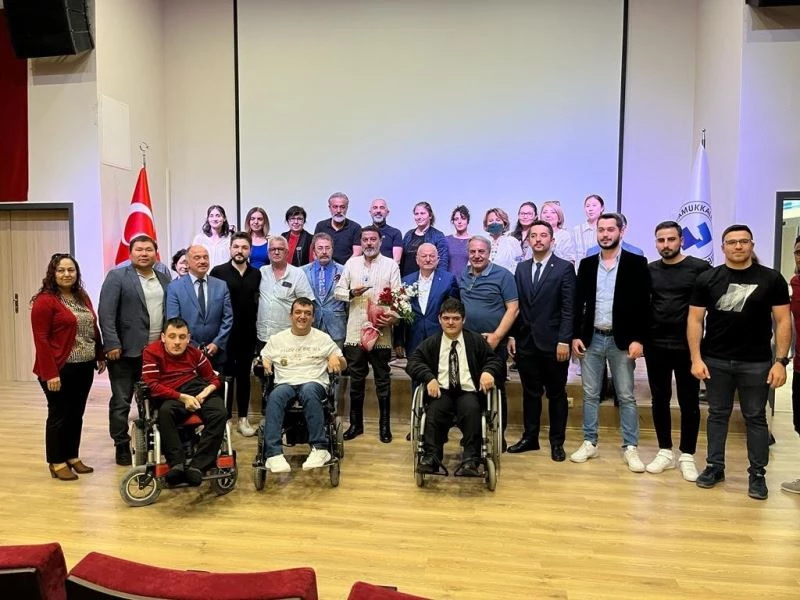 Özay Gönlüm bagi tınılarıyla PAÜ’de anıldı
