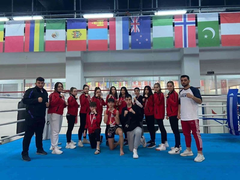 İlkadım, 24 madalya ile seçmelere damga vurdu
