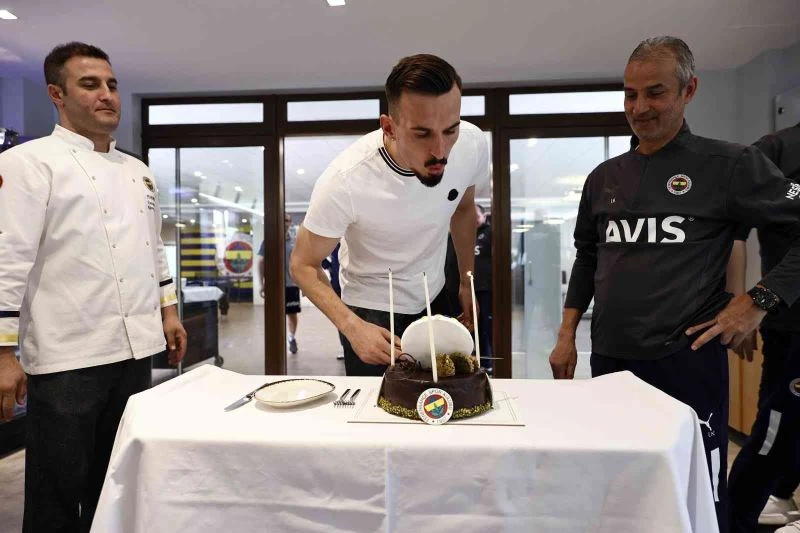 Mergim Berisha’nın doğum günü kutlandı
