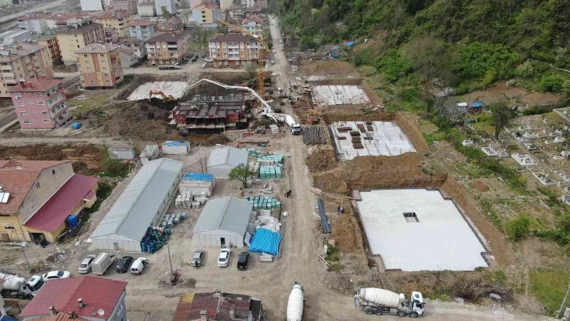 Sel felaketi yaşayan Bozkurt, 9 ayda şantiyeye döndü
