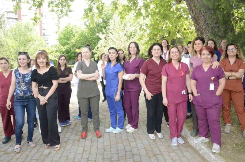 Aydın Atatürk Devlet Hastanesi’nde piknik havasında kutlama
