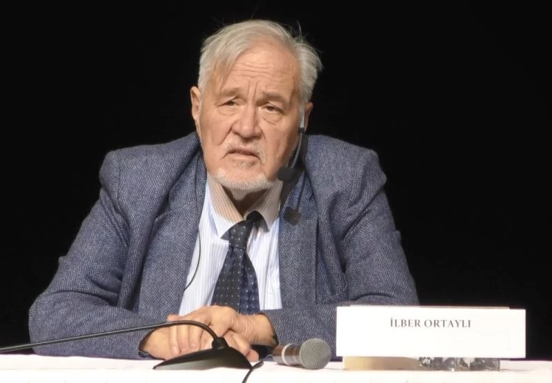 İlber Ortaylı Kırşehir’de “Kitap Günleri” fuarına katıldı
