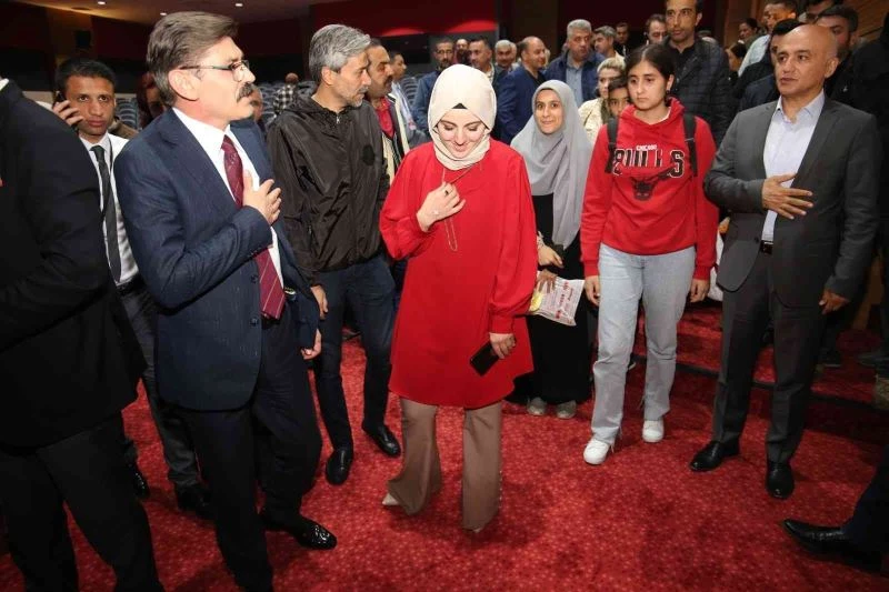 Emniyet Müdürü Dağdeviren okurlarıyla bir araya geldi
